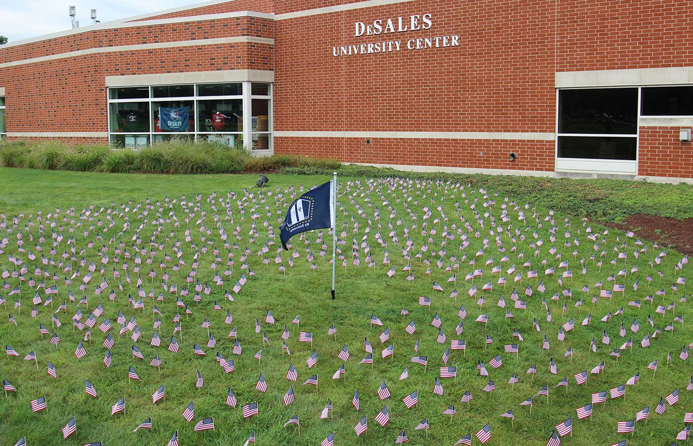 911 Flags